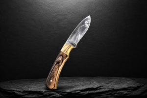 Hunting knife